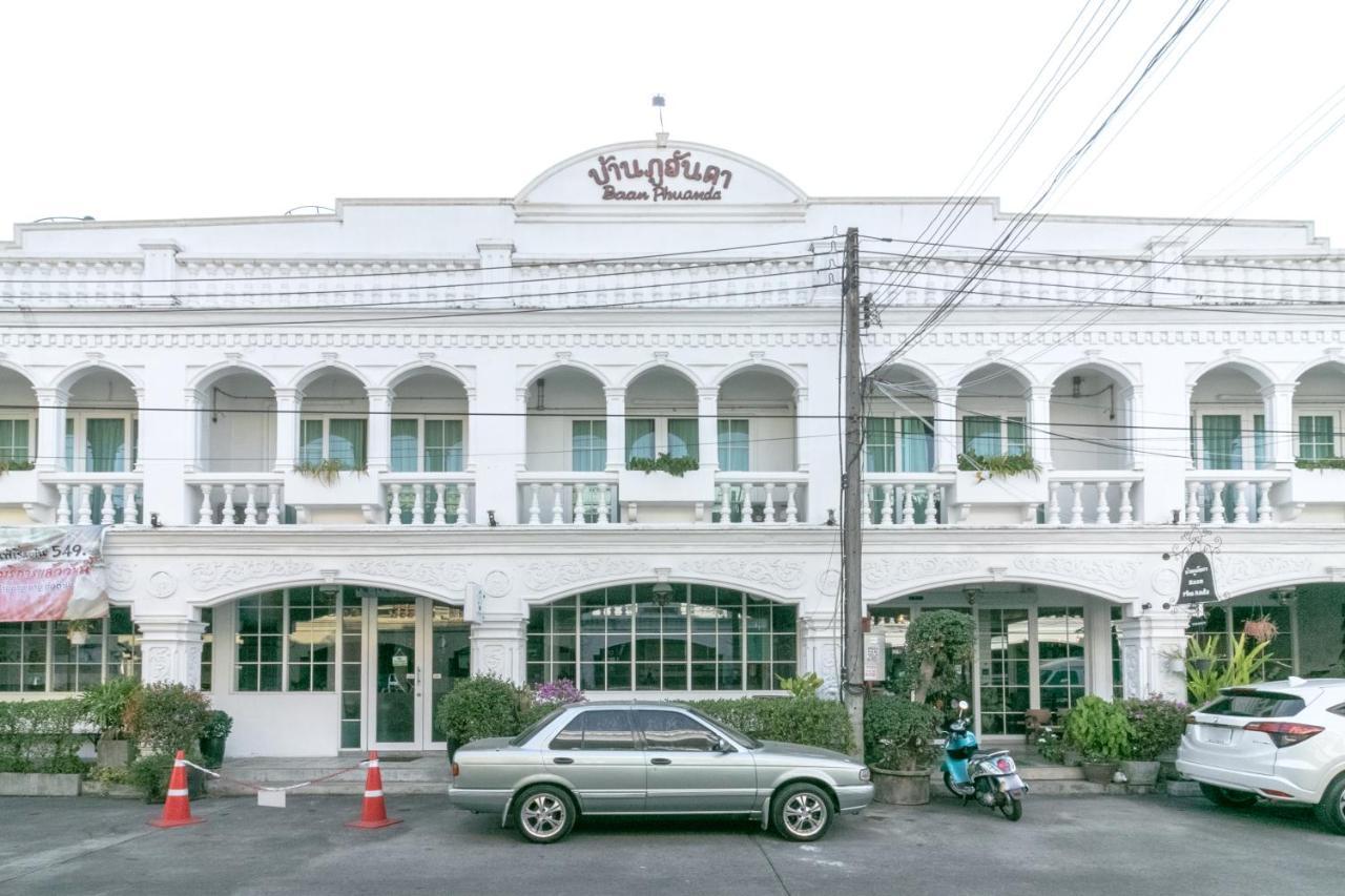 Hotel Baan Phuanda Phuket Extérieur photo